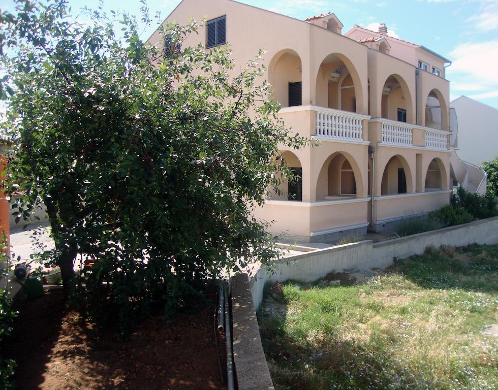 Apartments Mediterranean Sundance Vodice Esterno foto