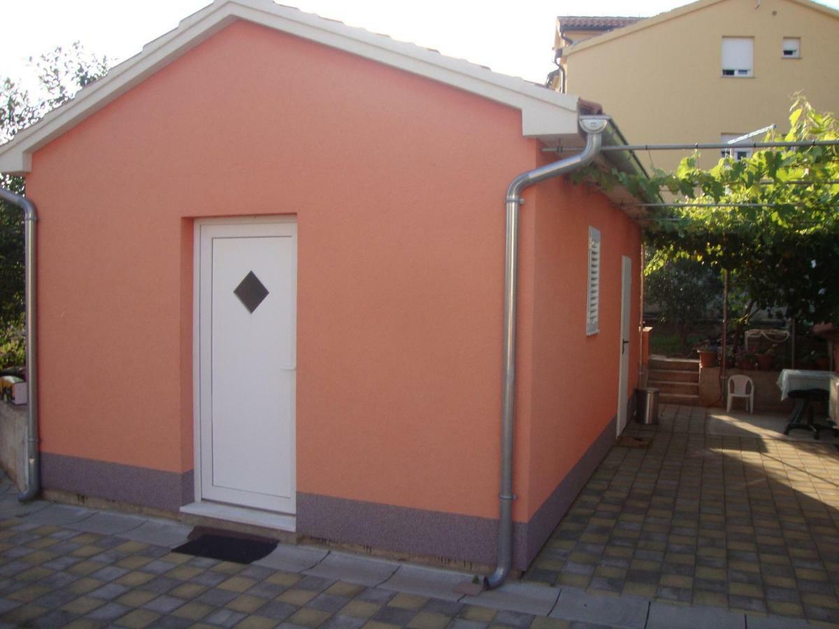 Apartments Mediterranean Sundance Vodice Esterno foto